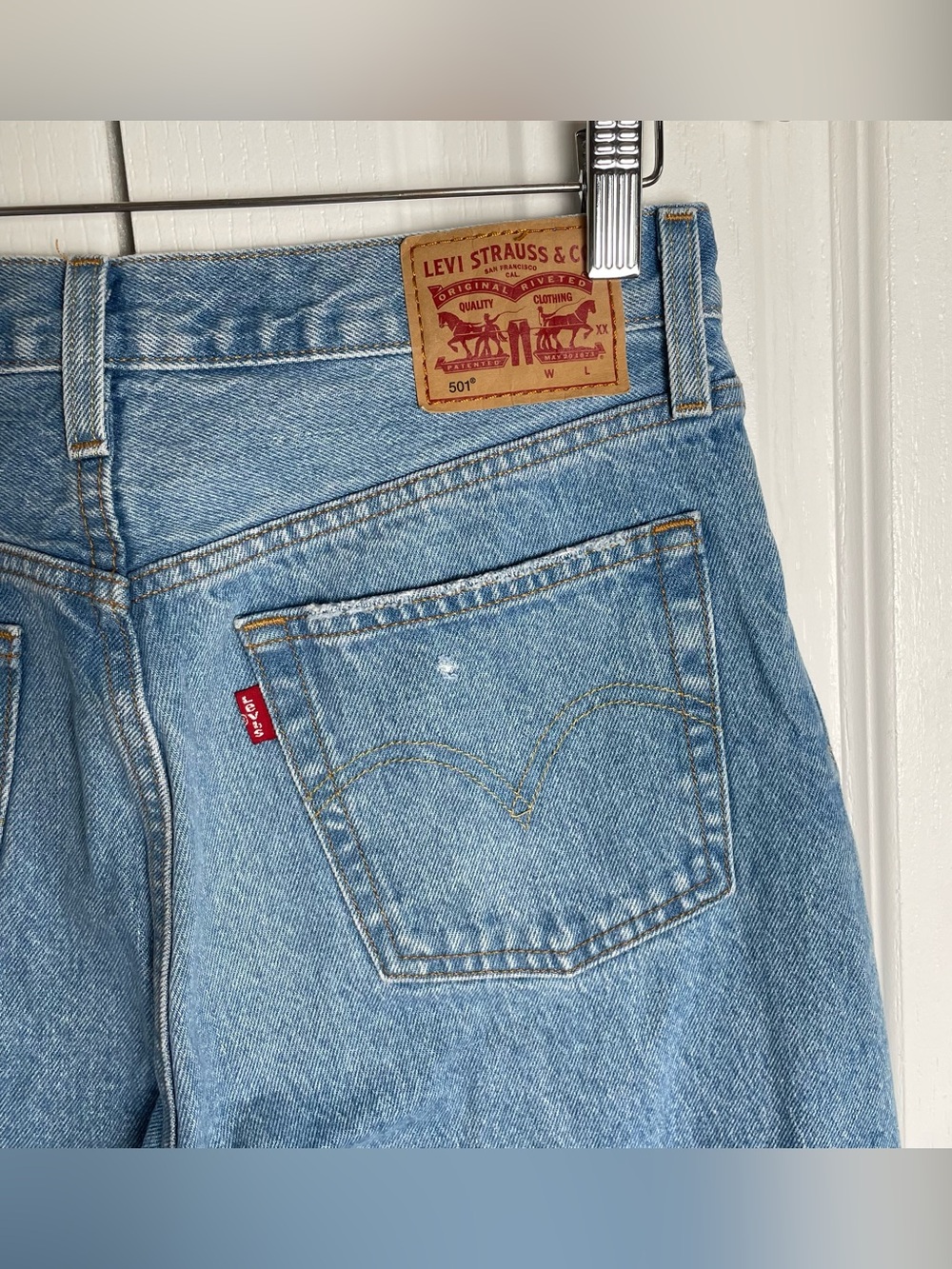 Levi’s 501 Original Cropped Jeans Women’s 29x26 Blue Button Fly Straight Leg - Picture 6 of 15